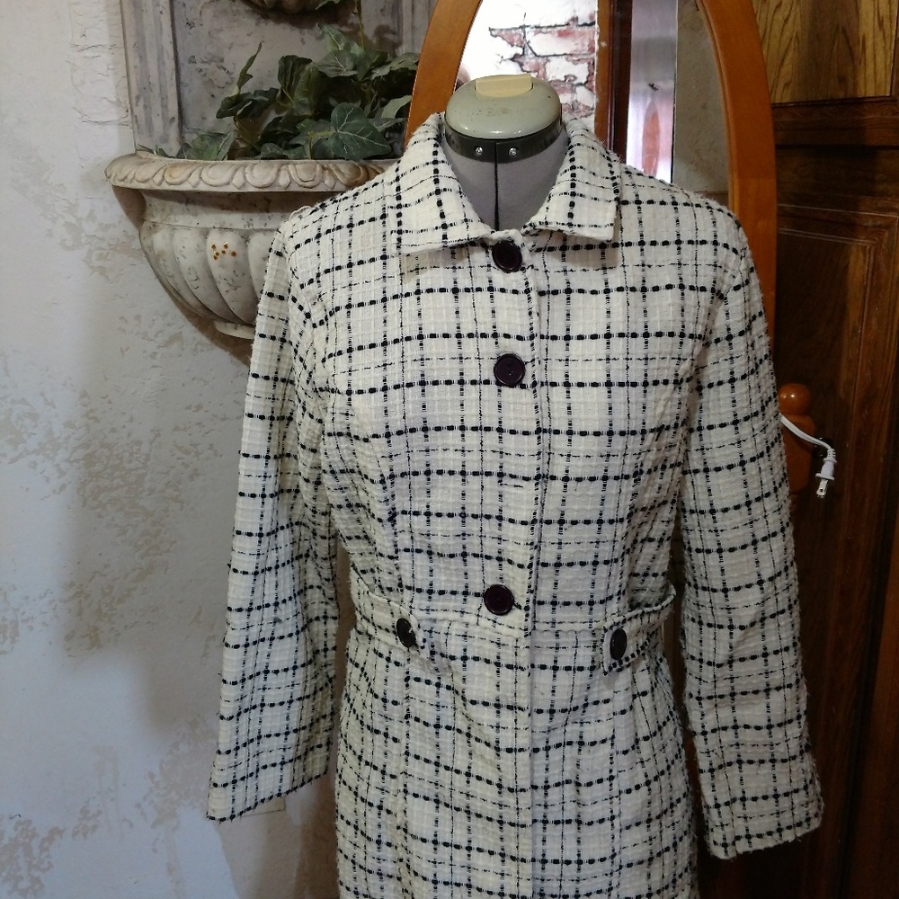 Black & White Vintage Swing coat - Picture 1 of 5